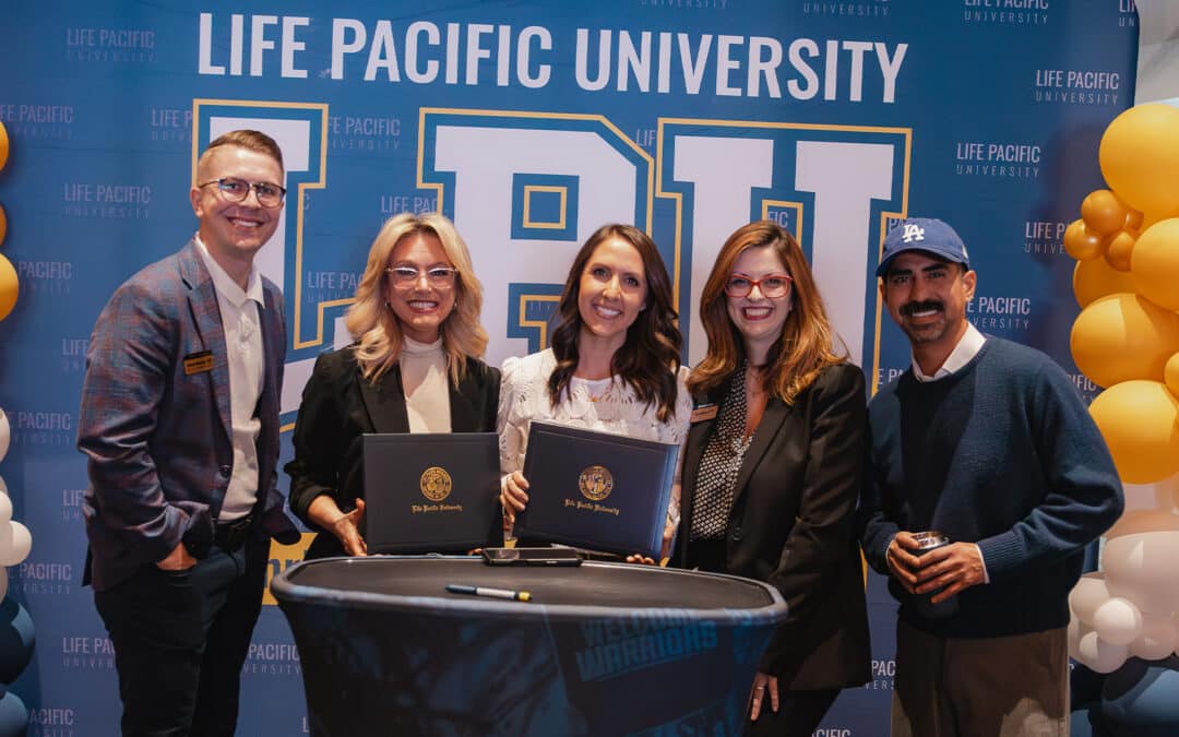 Life Pacific University Signs New Micro Campus Agreement with Yakima Foursquare Church in Washington
